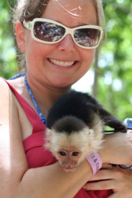 Crystal with the 6 month old mono cara blanca (white face monkey)