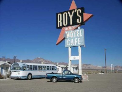 184-Roy's Motel-Cafe Sign, bus.jpg