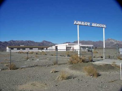 189-Amboy School, vacant.jpg