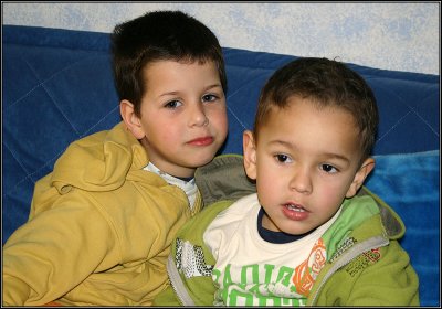 07.04.2007 ... Lucas e Pedro