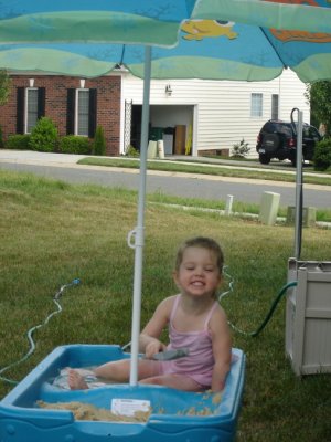 Daddy, this is not deep enough for me to swim!