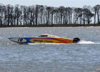 Power Boat (17).JPG