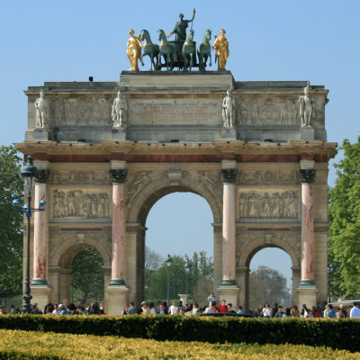 Arc near Louvre