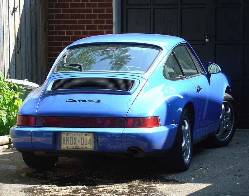 Porsche Carrera 2 - early 90s