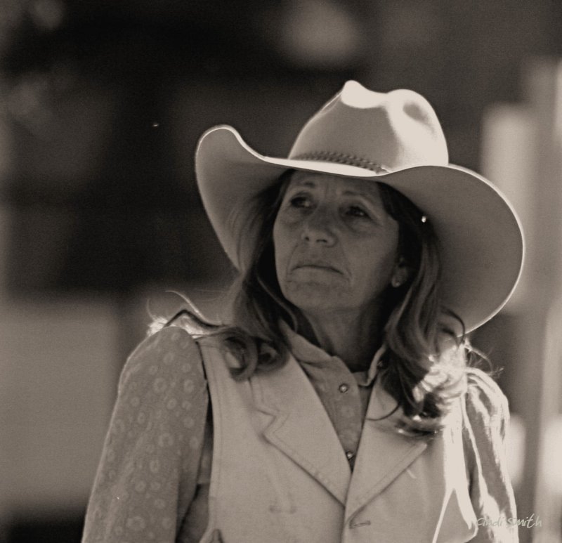 DADDYS, DONT LET YOUR DAUGHTERS GROW UP TO BE COWGIRLS