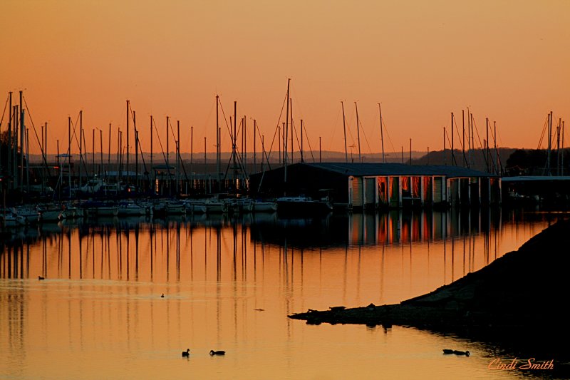 GOLDEN MONDAY EVENING