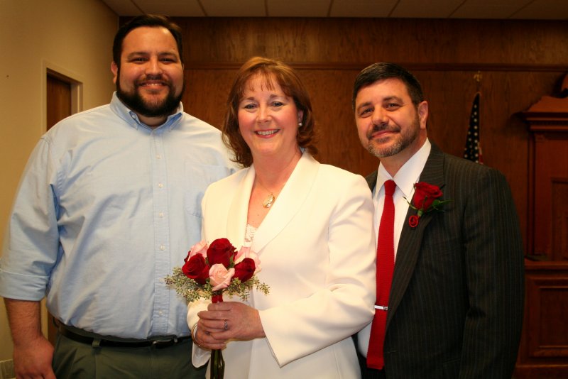 LYNNE AND HER MEN