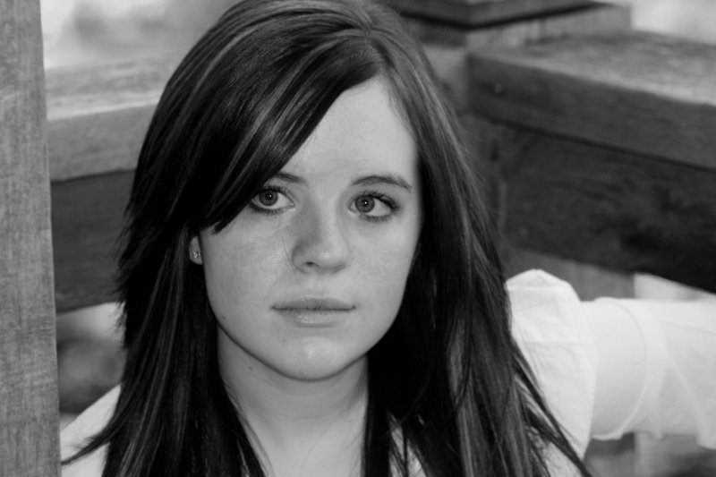 LORYN IN BLACK AND WHITE