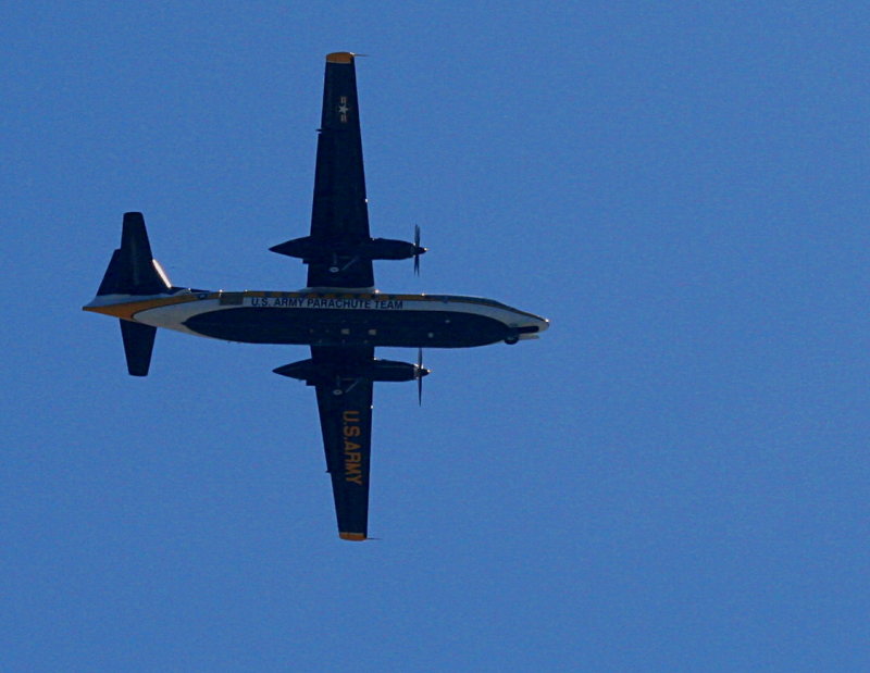 US ARMY PARACHUTE TEAM