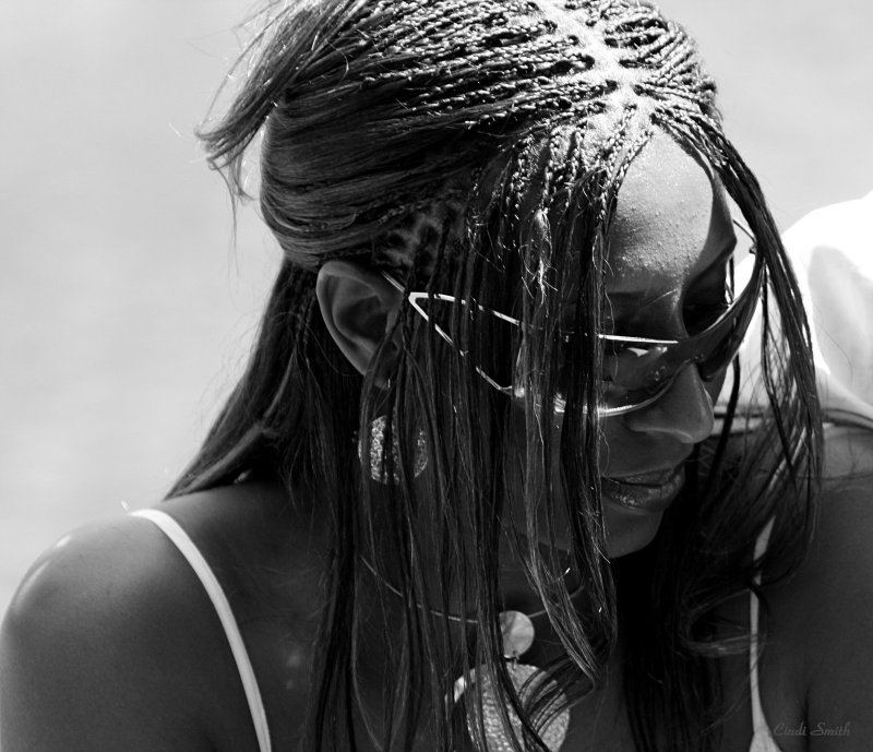 EVETTE AND HER COOL SHADES