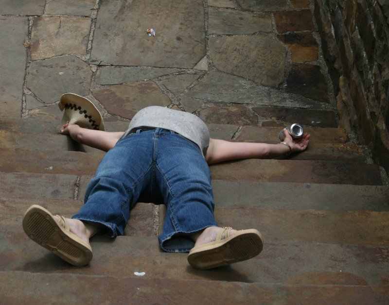 DOWN FOR THE COUNT.....CLICK NEXT TO SEE THE LAST SHOT