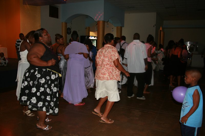 LINE DANCING
