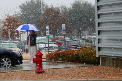 IT SNOWED REALLY BIG FLAKES TODAY!!  WHOO HOO!