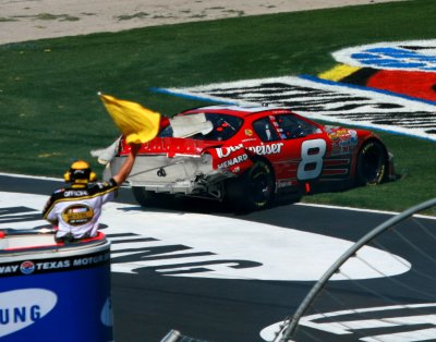 CAUTION FLAG OUT
