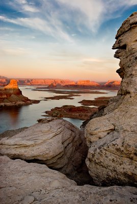 Lake Powell- Goodnight Sun