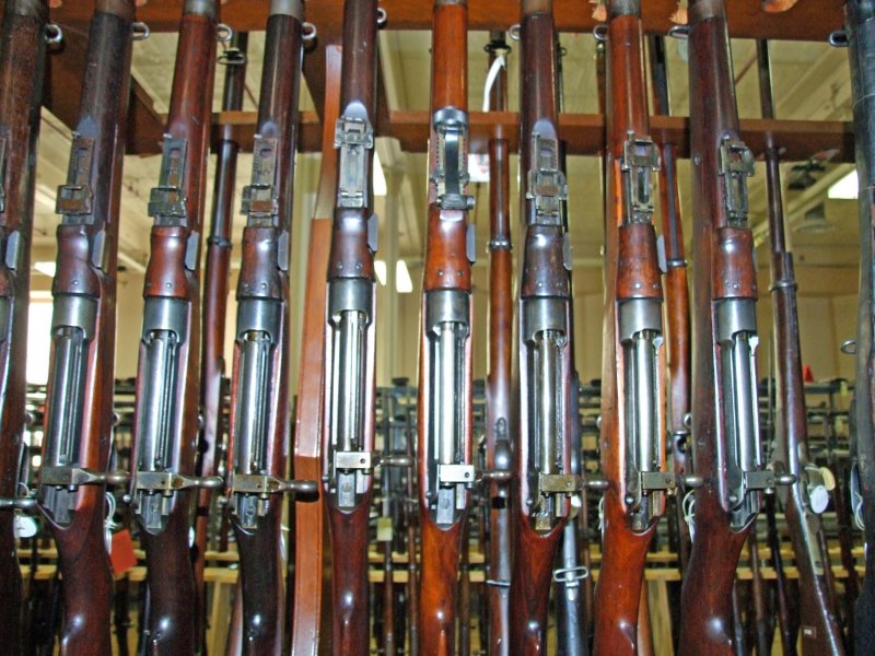 ROSS RIFLES