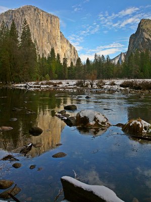 Valley-View-Merced-River