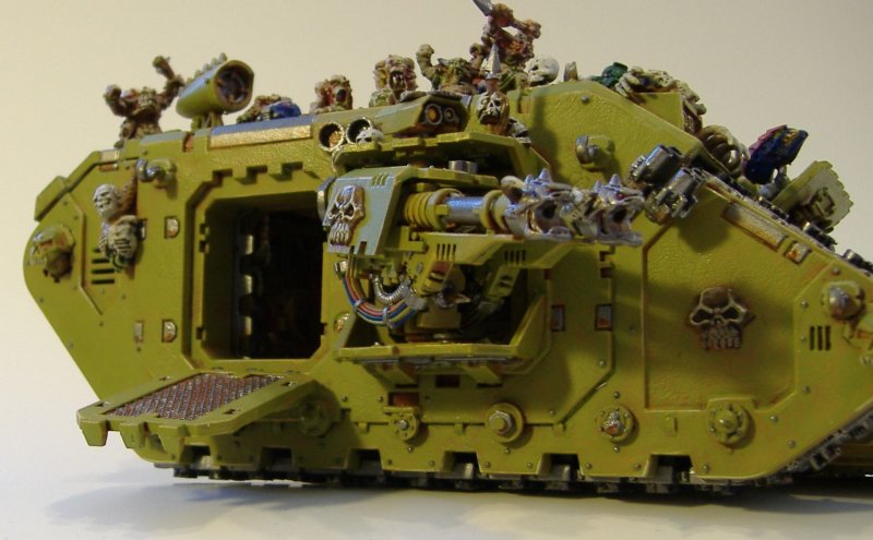 Land Raider Feb 07 02.jpg