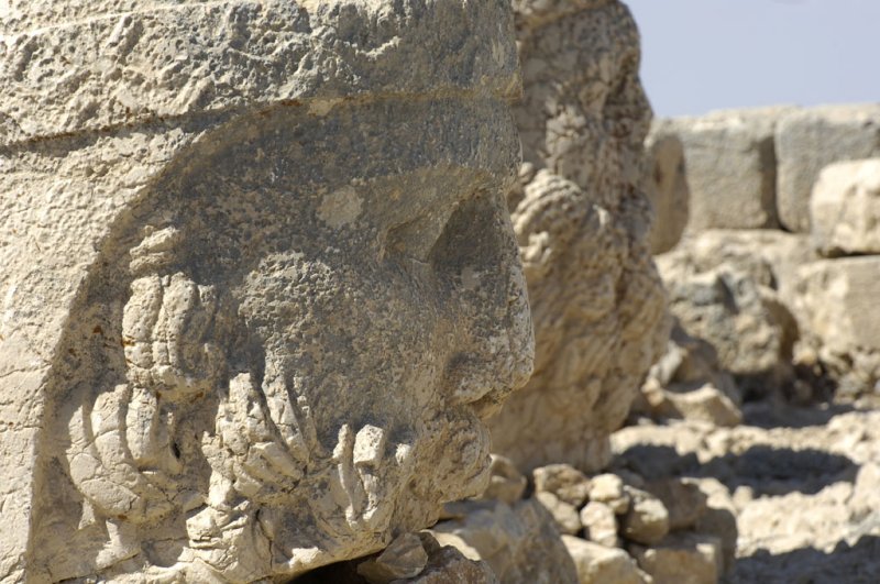 Nemrut 2006 09 1438.jpg