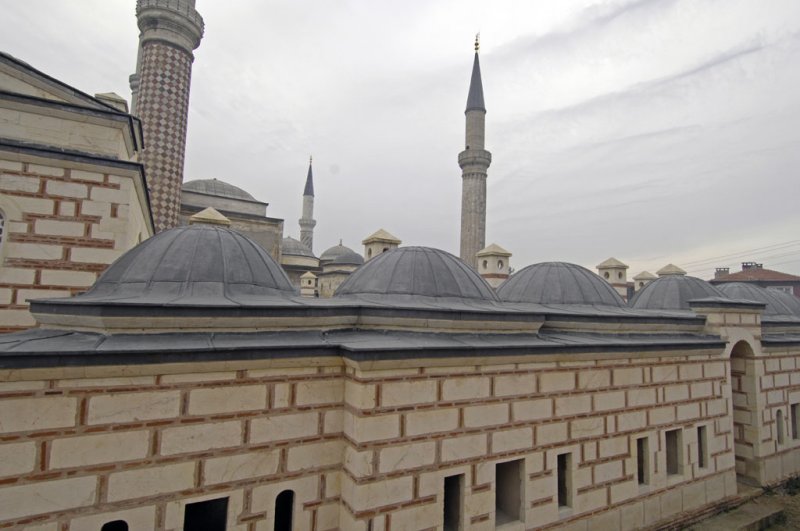 Edirne uc Serefli Mosque dec 2006 2382.jpg