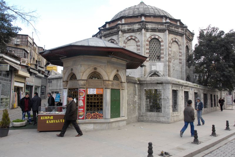 Istanbul dec 2006 3829.jpg