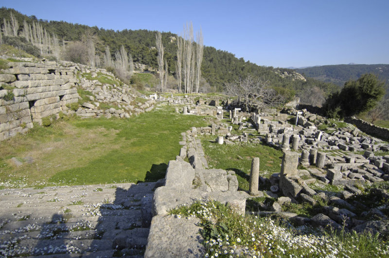 Labranda Southern Propylon and Doric Building and Church 5652.jpg