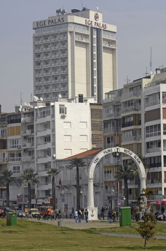 Izmir 2007 3997.jpg