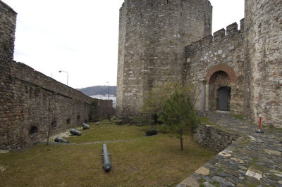 Istanbul Rumeli Hisari dec 2006 3783.jpg