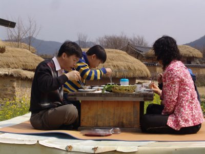 Lunch time at Hahoe village