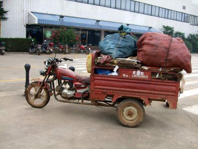 motocycle truck