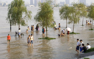 The Yangtse river  in Wuhan
