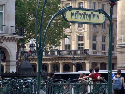 Subway station, Paris