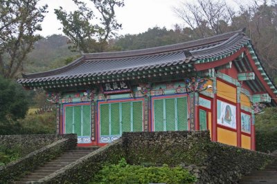 gwaneumsa in Cheju