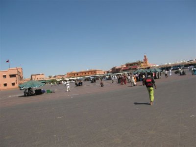 the empty Djemaa el-Fna durning the day  (which is packed with people at night)
