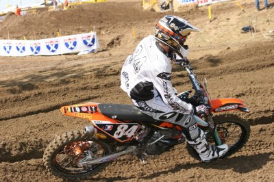 HANGTOWN07