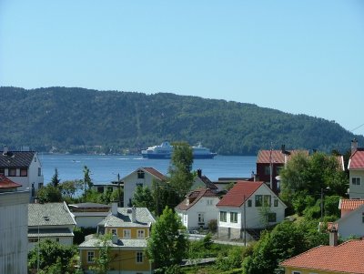 Trafikk p Fjorden Sett fra Leilighet.JPG