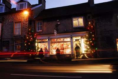 Castleton's Shops at Christmas