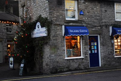 Shops With Christmas Lights in Castleton