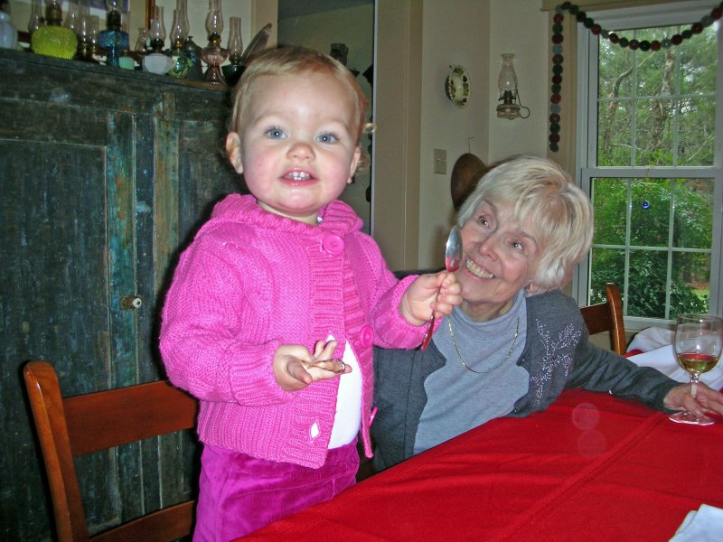 tgivingwithnana.JPG