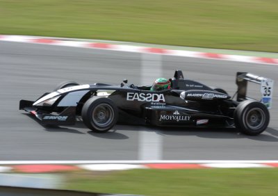 Alistair Jackson Rikknen Robertson Racing Dallara F304