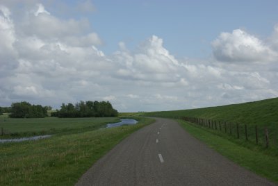 langs de dijk