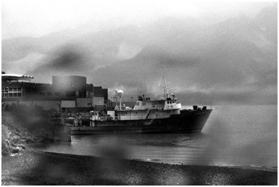 Ray Mines, Spy Ship