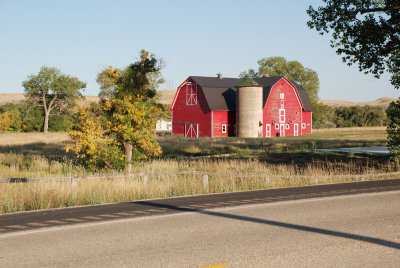 red barn.jpg