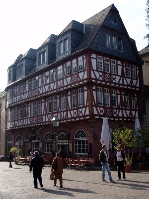 07 haus wertheim - anno 1479