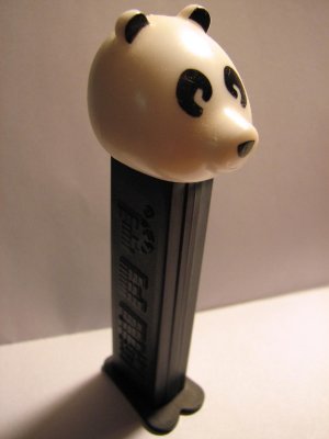 Panda Pez.jpg