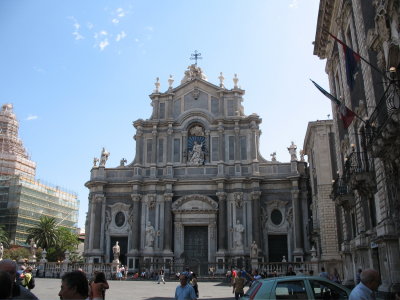 Catane's cathedral where opera composer Bellini is buried