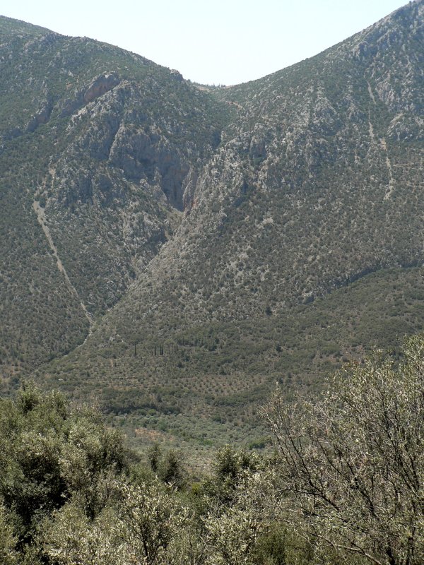 Delphi - Mountains 3.jpg