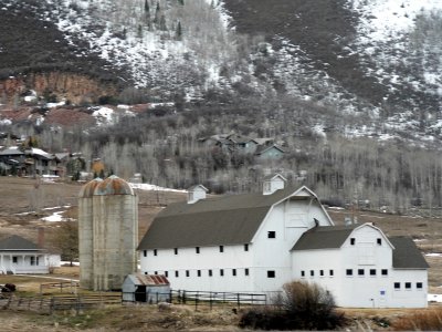 Park City Barn.jpg