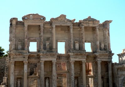 Ephesus - Library 2.jpg