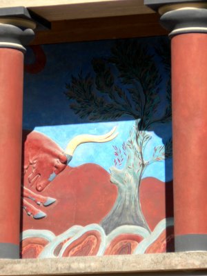 Crete - Knossos Bull.jpg